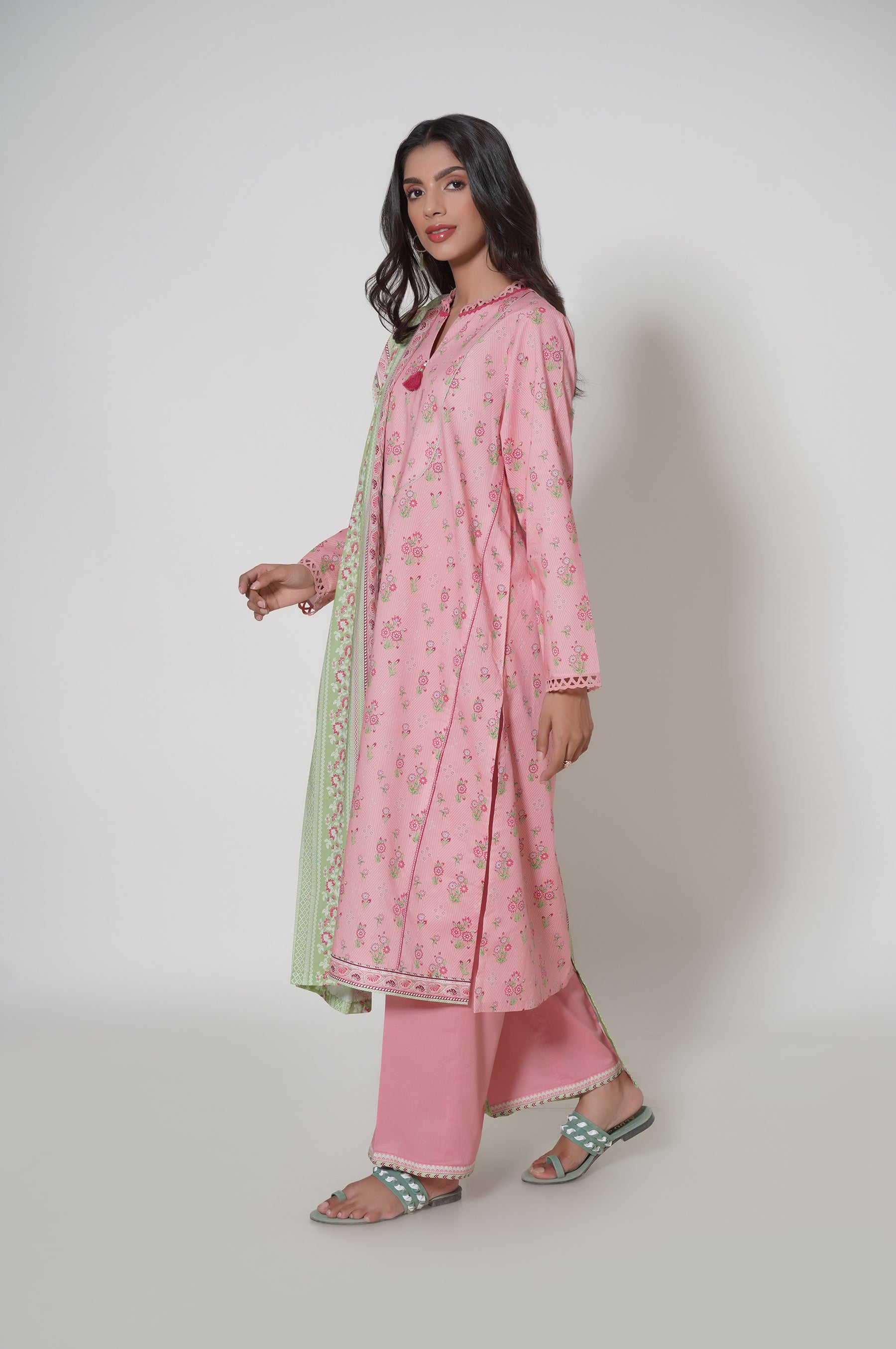 Unstitched 3 Piece Printed Cambric Suit