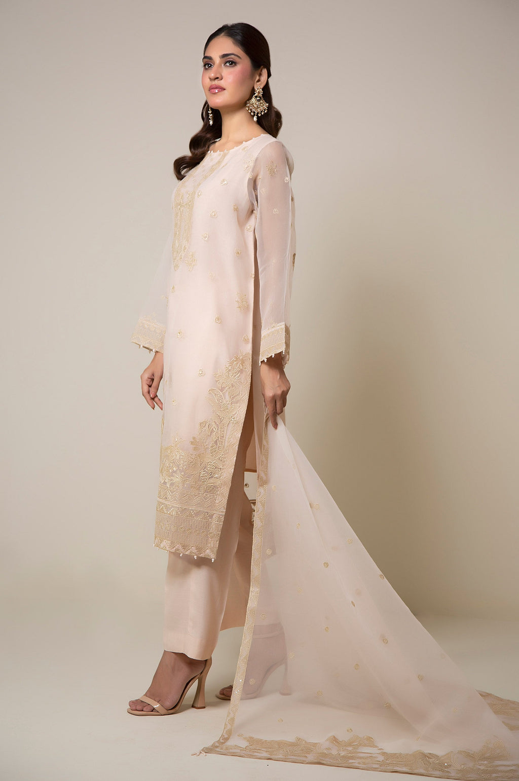 EMBROIDERED SUIT