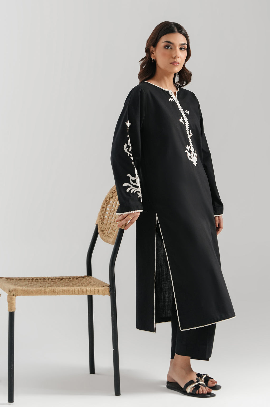 EMBROIDERED SUIT