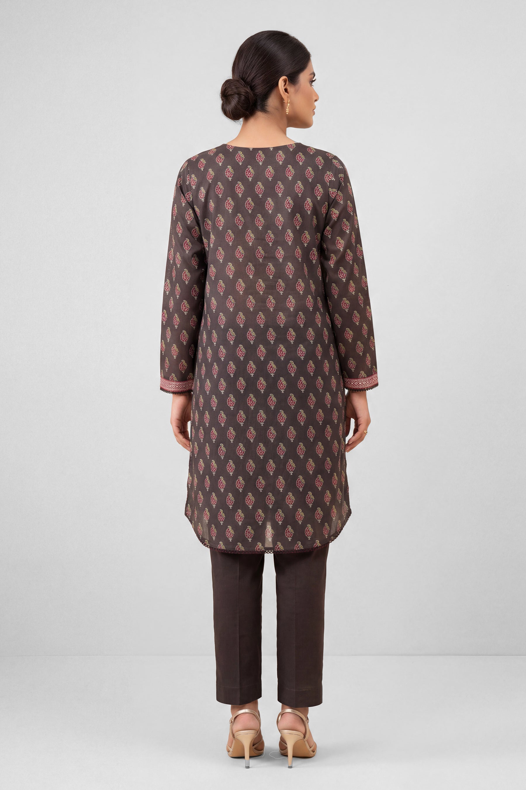 PRINTED LAWN STITCHED 2 PIECE SUIT