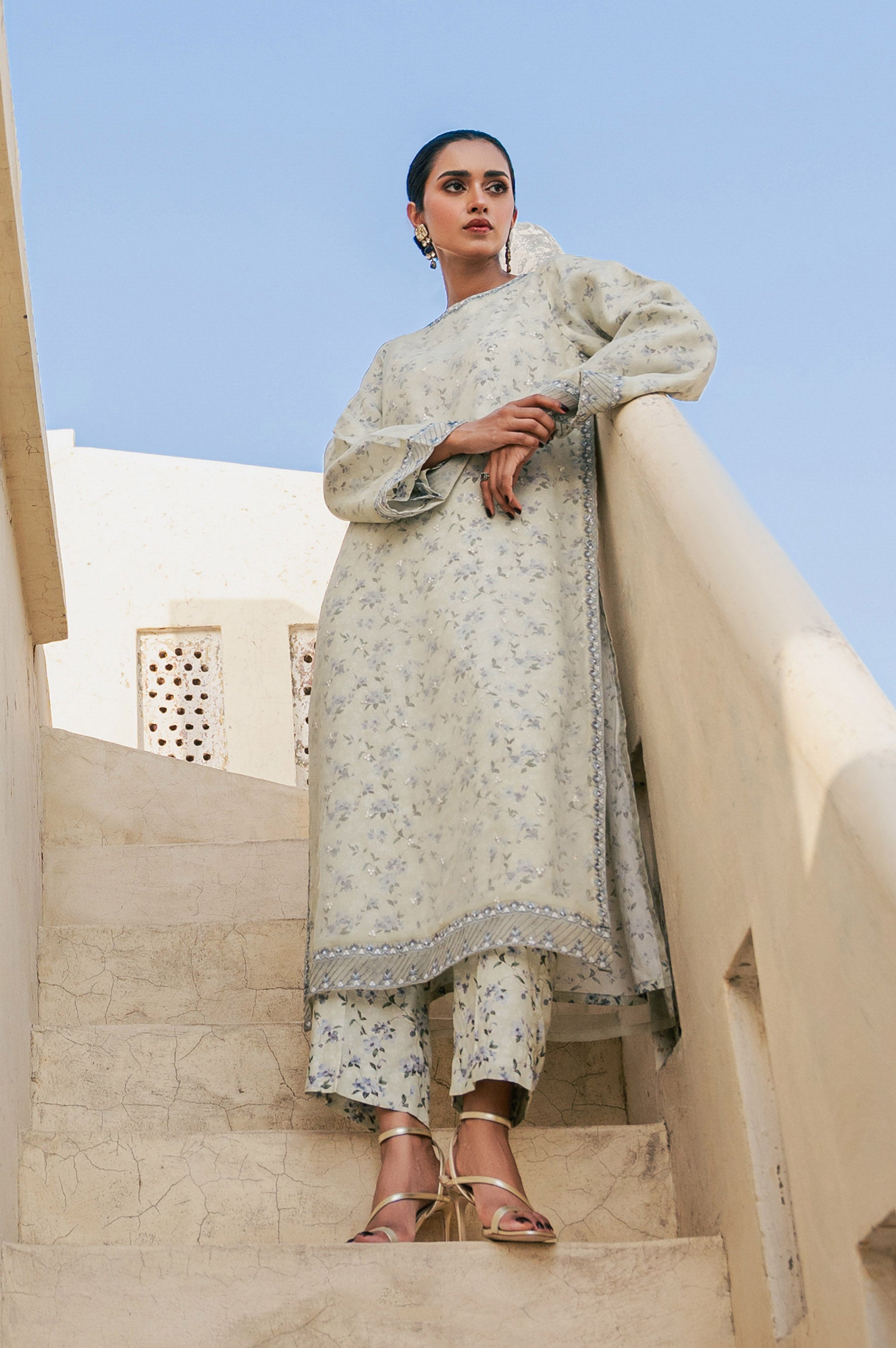 EMBROIDERED SUIT