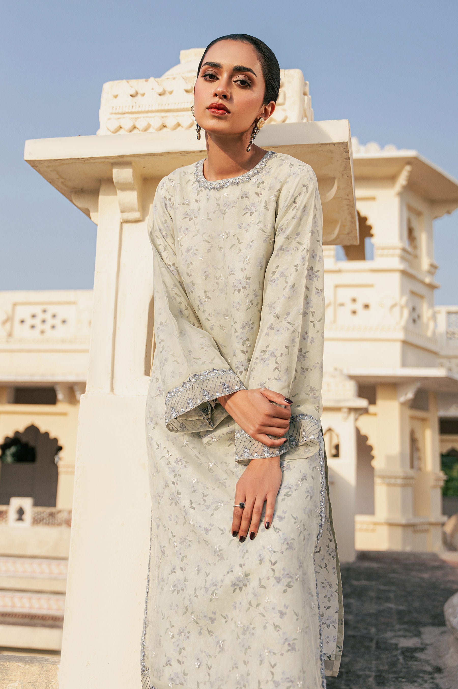 EMBROIDERED SUIT