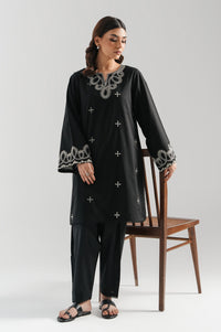 EMBROIDERED SUIT