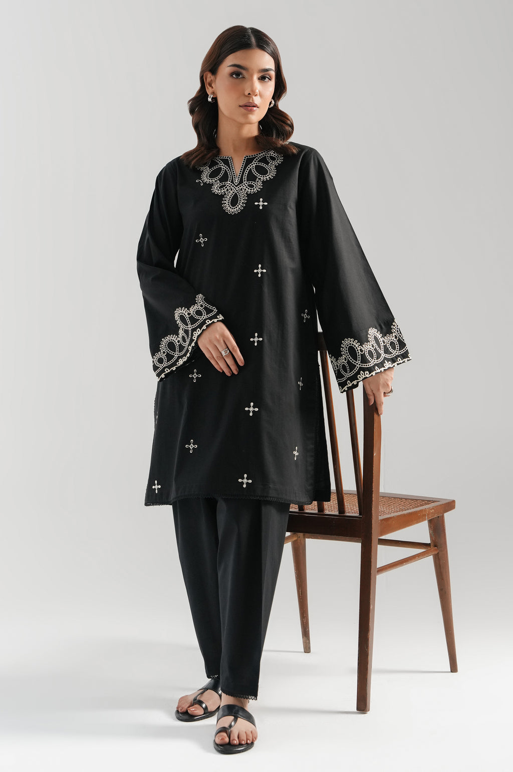 EMBROIDERED SUIT