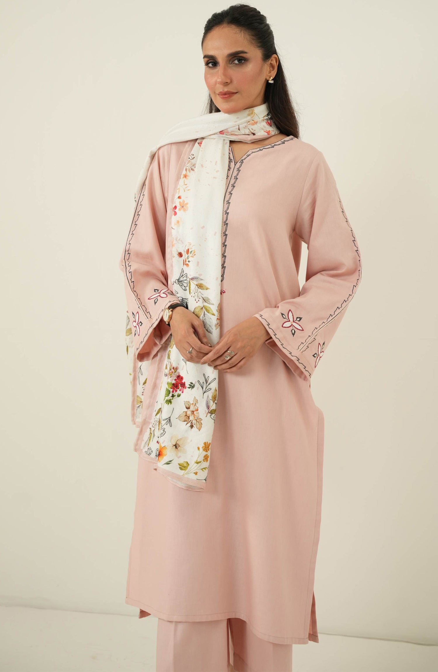 STITCHED EMBROIDERED SUIT
