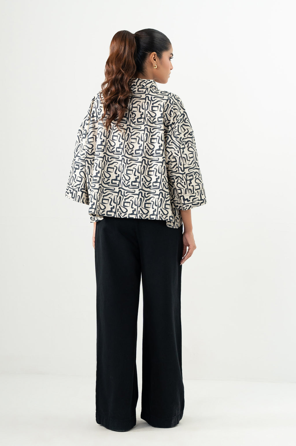Stitched 1 Piece Digital Printed Stylized Cross Hatch Khaddar Top