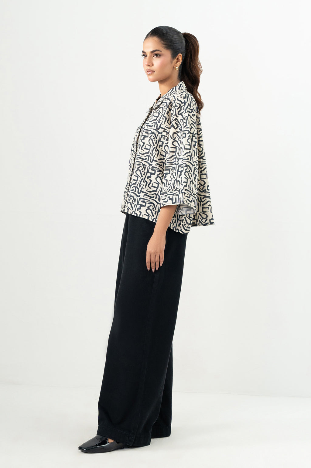 Stitched 1 Piece Digital Printed Stylized Cross Hatch Khaddar Top