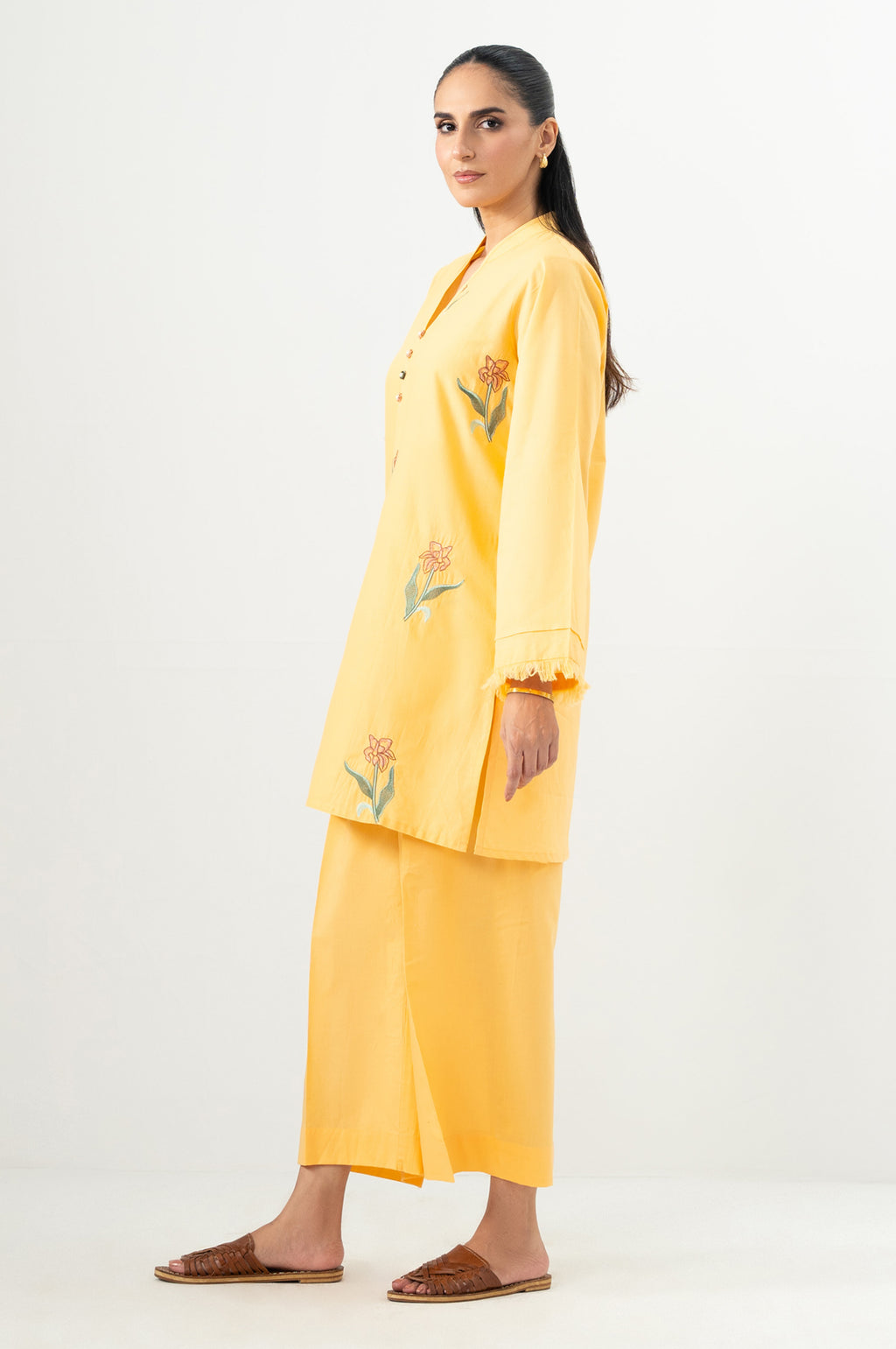 EMBROIDERED SUIT