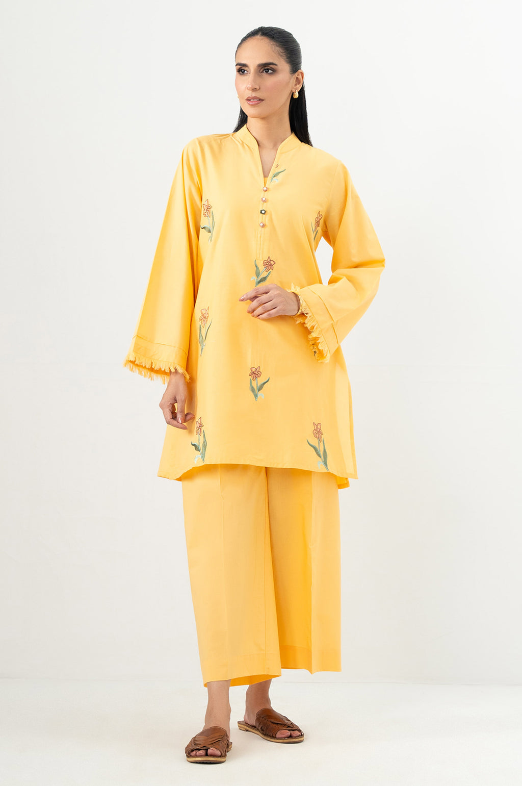 EMBROIDERED SUIT