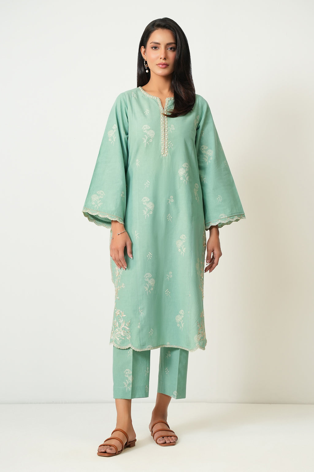 EMBROIDERED SUIT