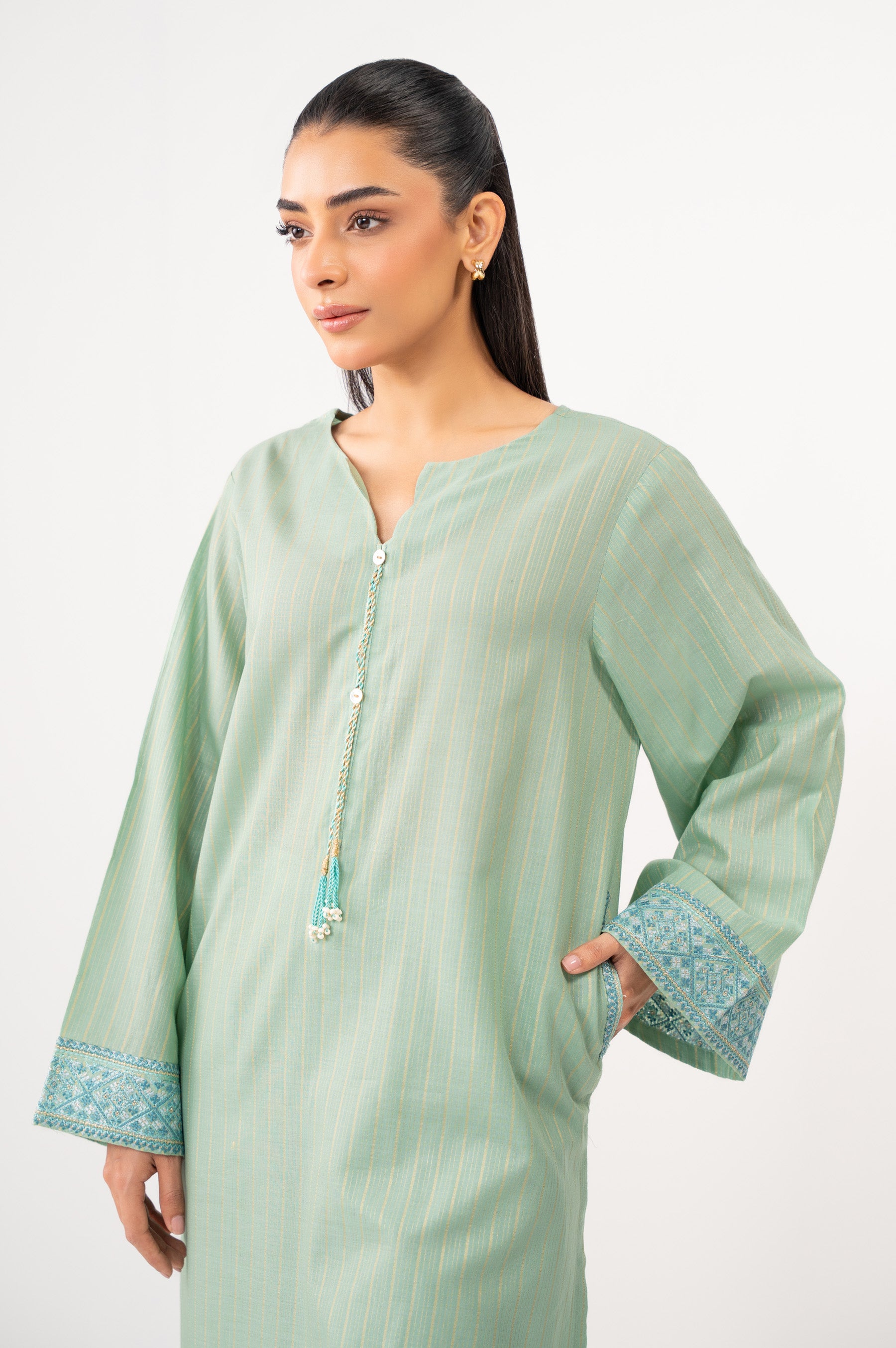 STITCHED EMBROIDERED DOBBY MYSURI SHIRT BOTTOM
