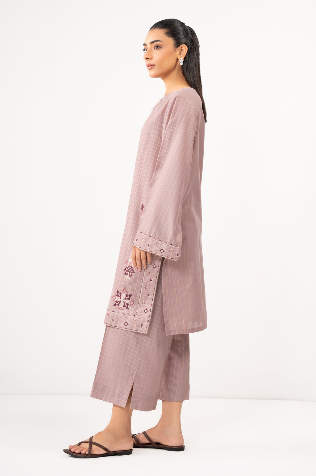 EMBROIDERED SUIT