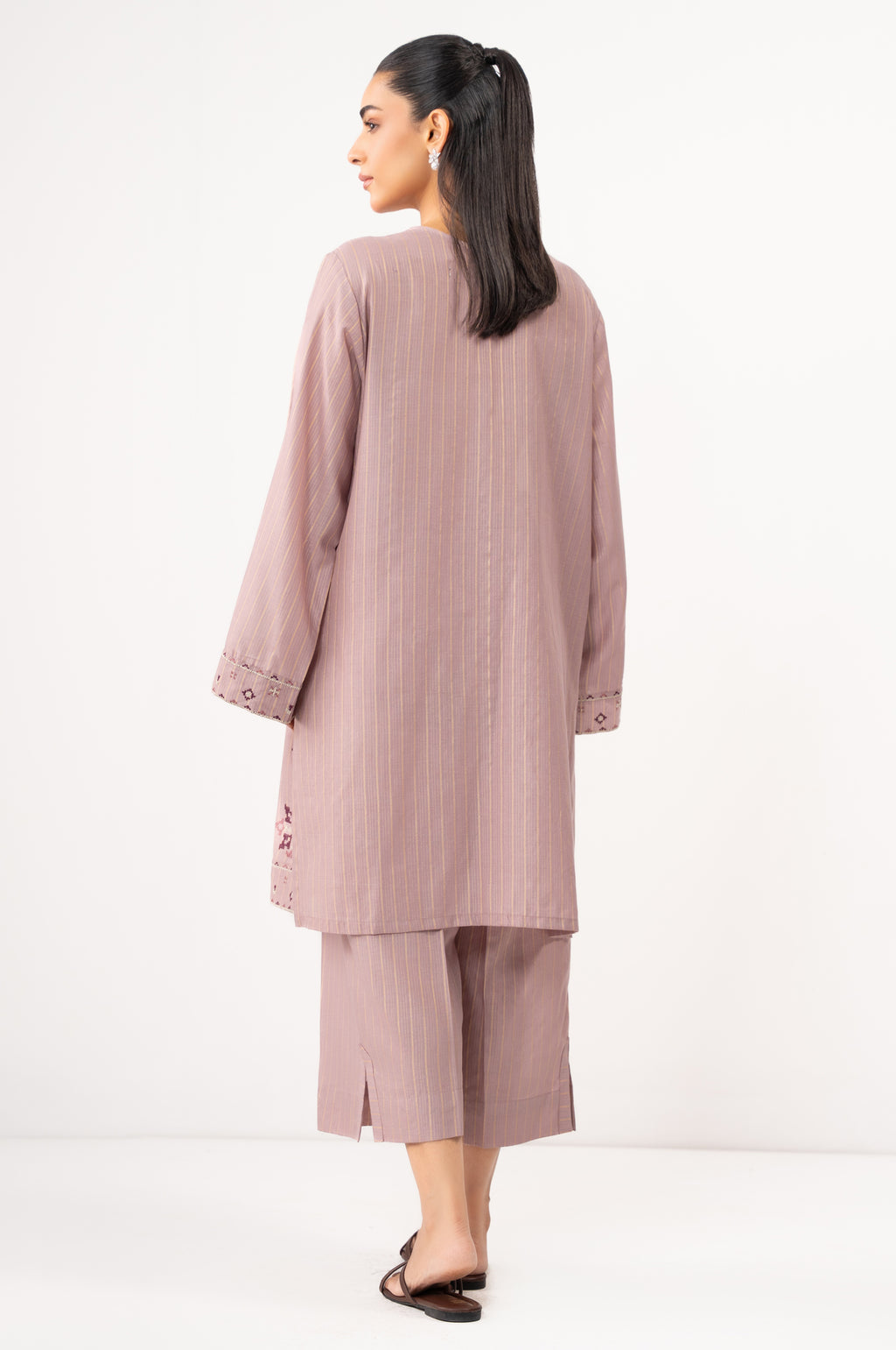 EMBROIDERED SUIT