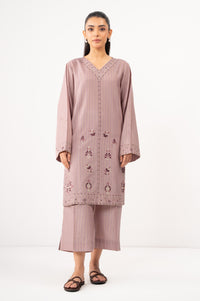 EMBROIDERED SUIT
