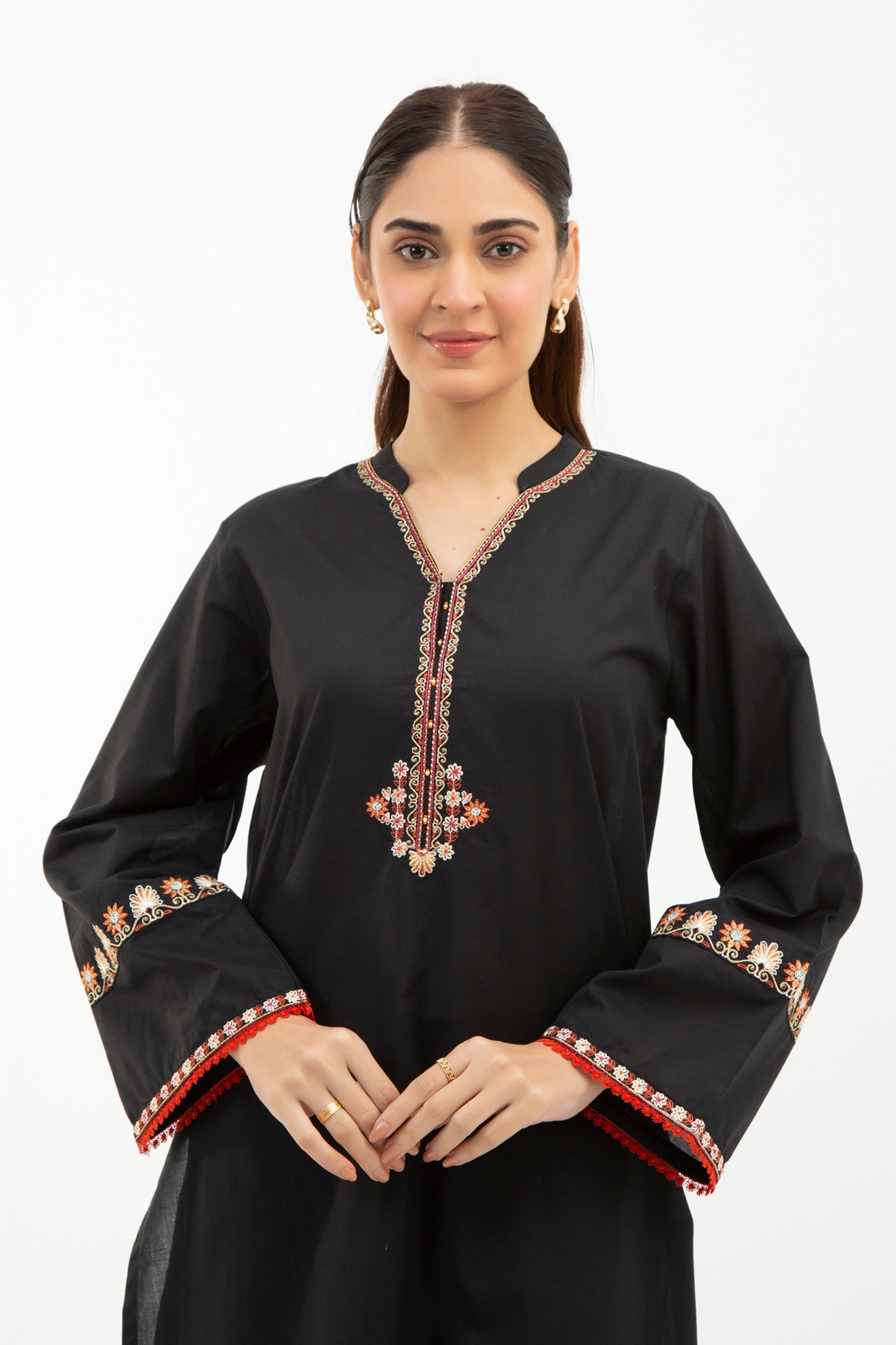 STITCHED EMBROIDERED CAMBRIC SUIT