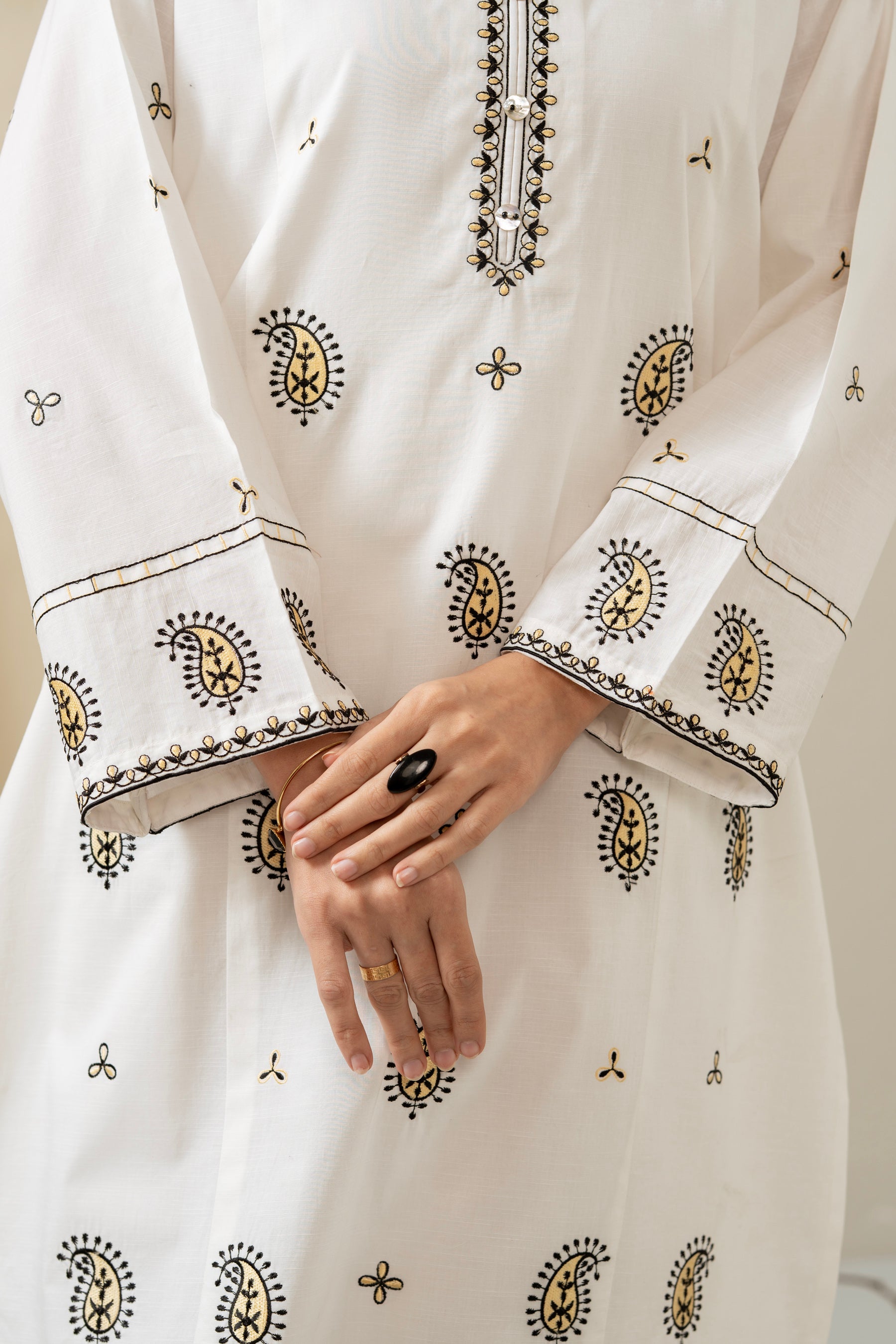 EMBROIDERED SLUB STITCHED SHIRT BOTTOM SUIT