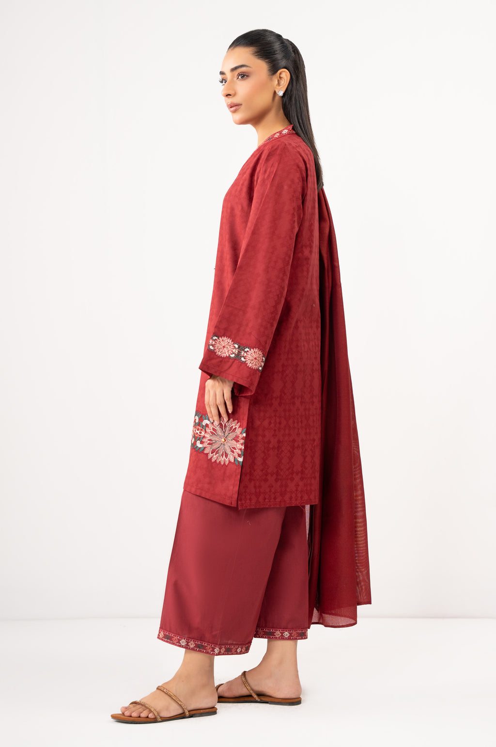 EMBROIDERED SUIT