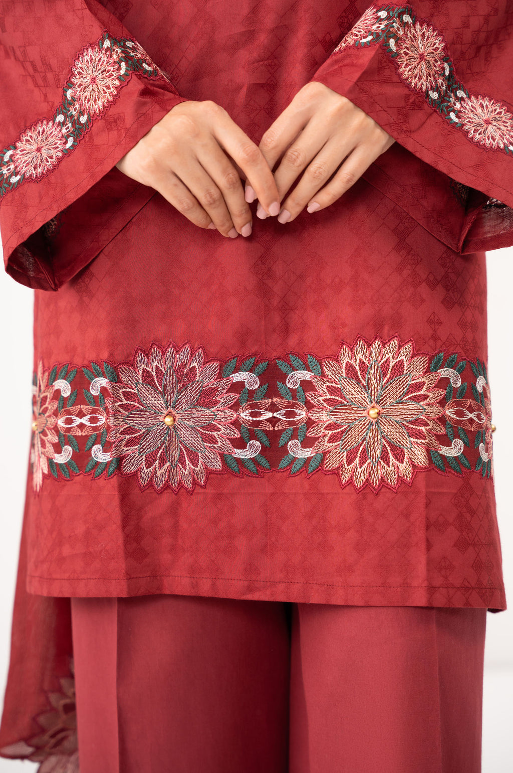 EMBROIDERED SUIT