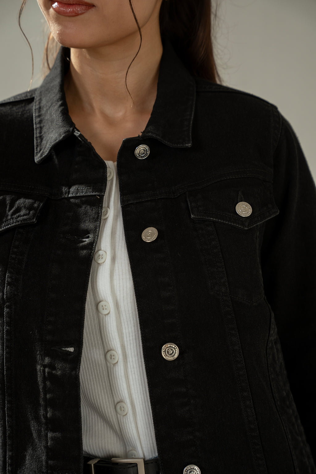TRUCKER DENIM JACKET