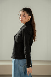 TRUCKER DENIM JACKET