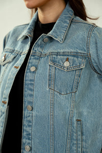 TRUCKER DENIM JACKET