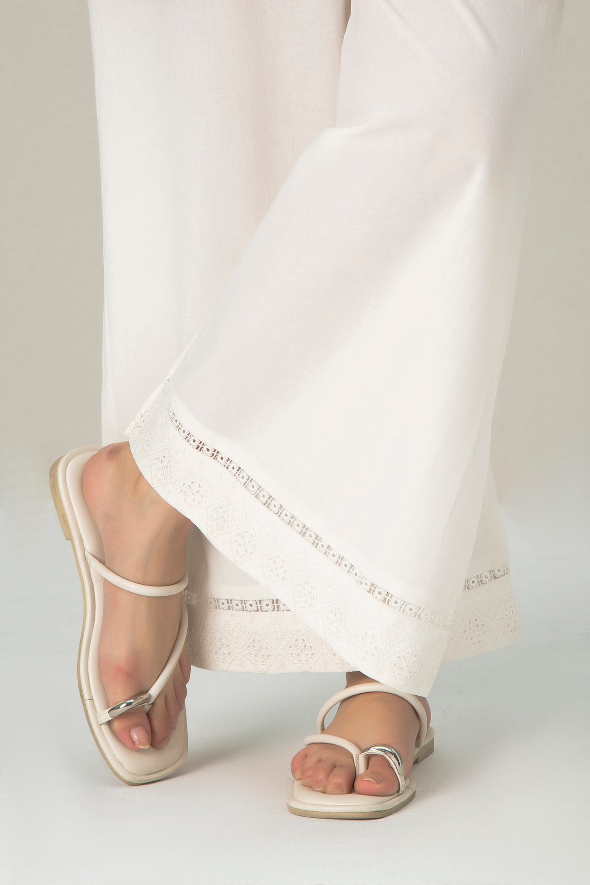 CHIKANKARI CAMBRIC CULOTTES