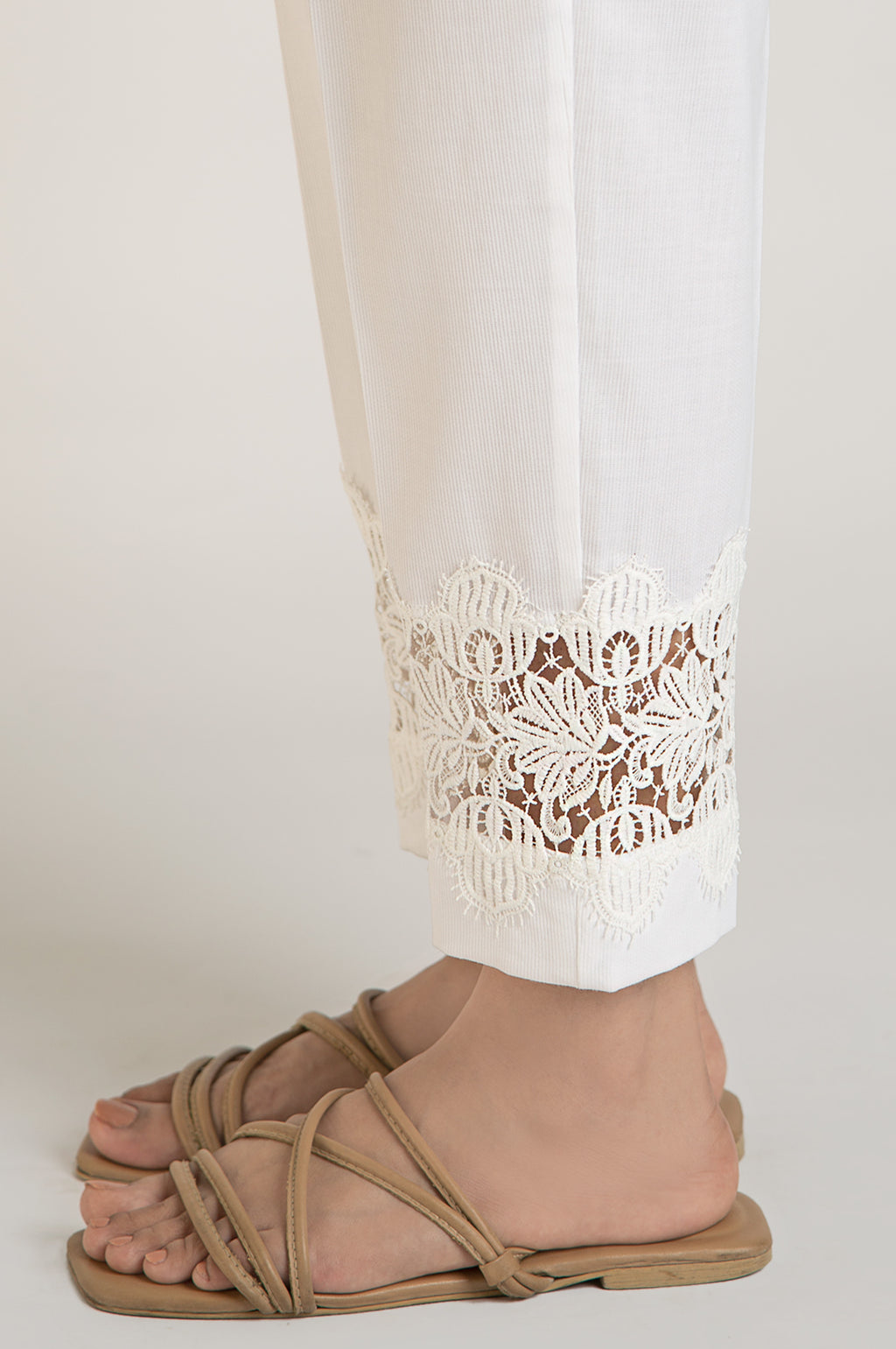 STYLIZED PANTS