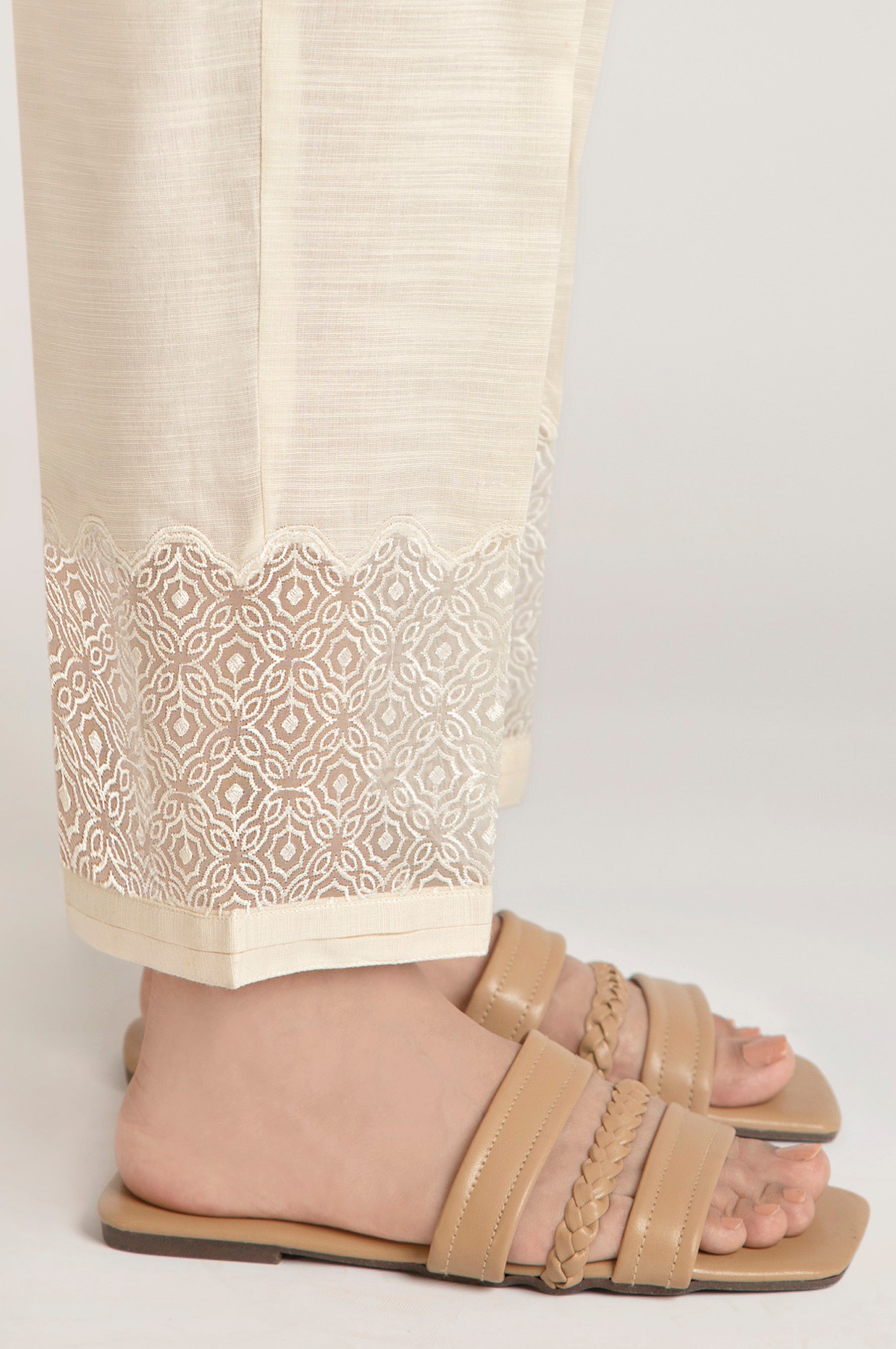EMBROIDERED PANTS