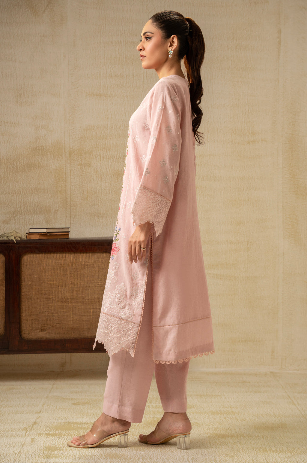 UNSTITCHED DYED EMBROIDERED SUIT