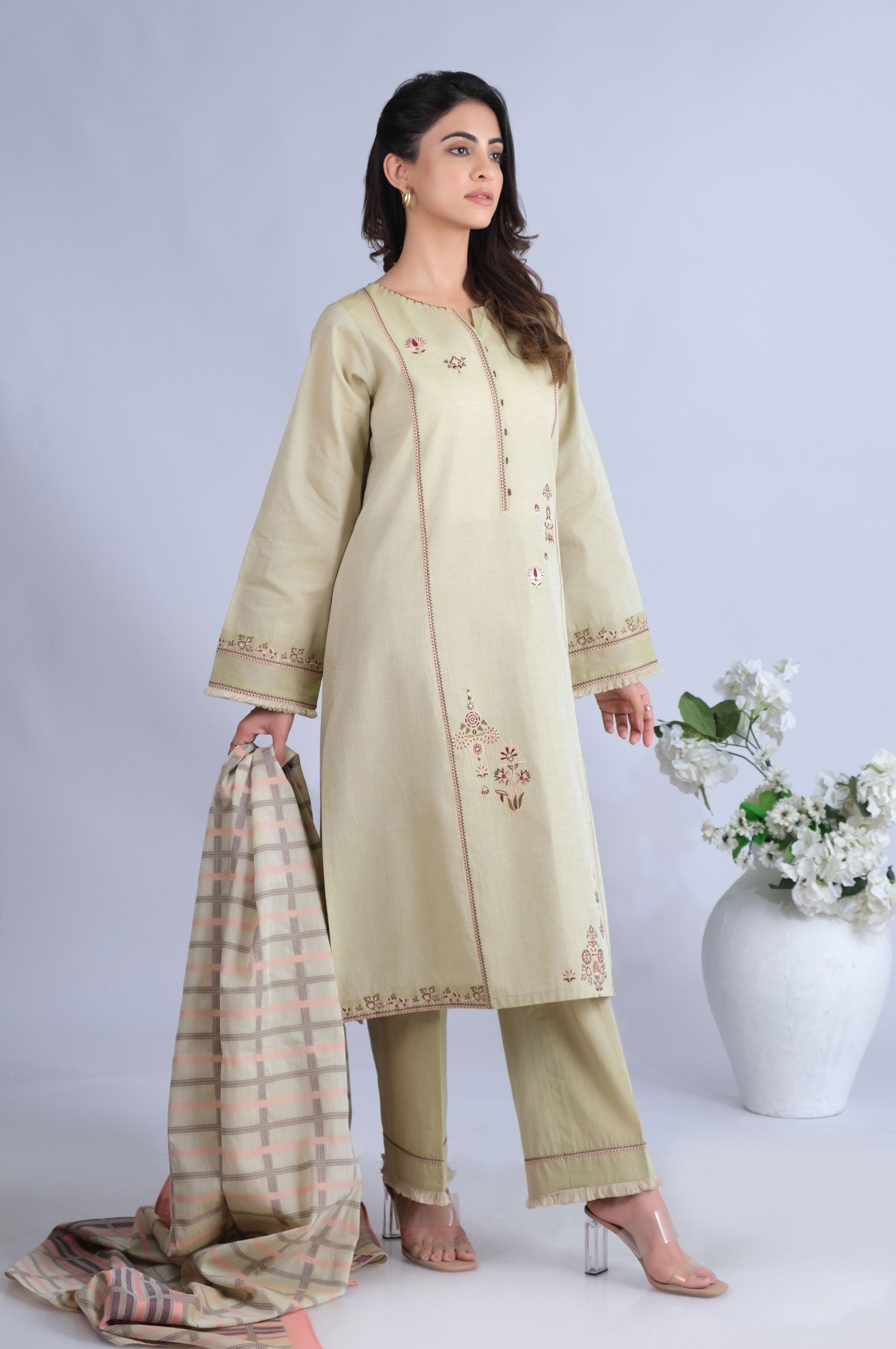 Unstitched 3 Piece Embroidered Yarn Dyed Jacquard Suit