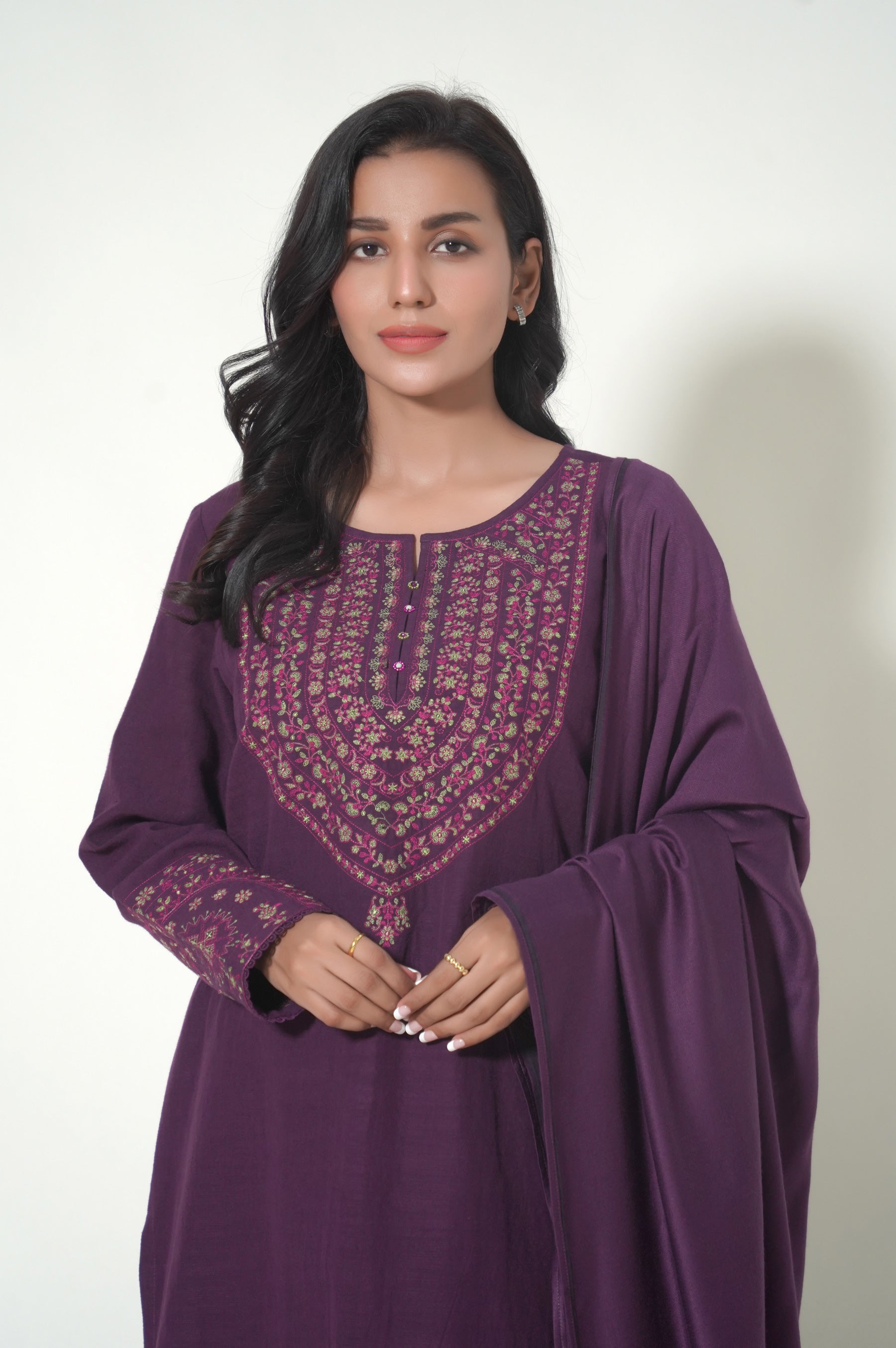 Unstitched 3 Piece Embroidered Khaddar Suit