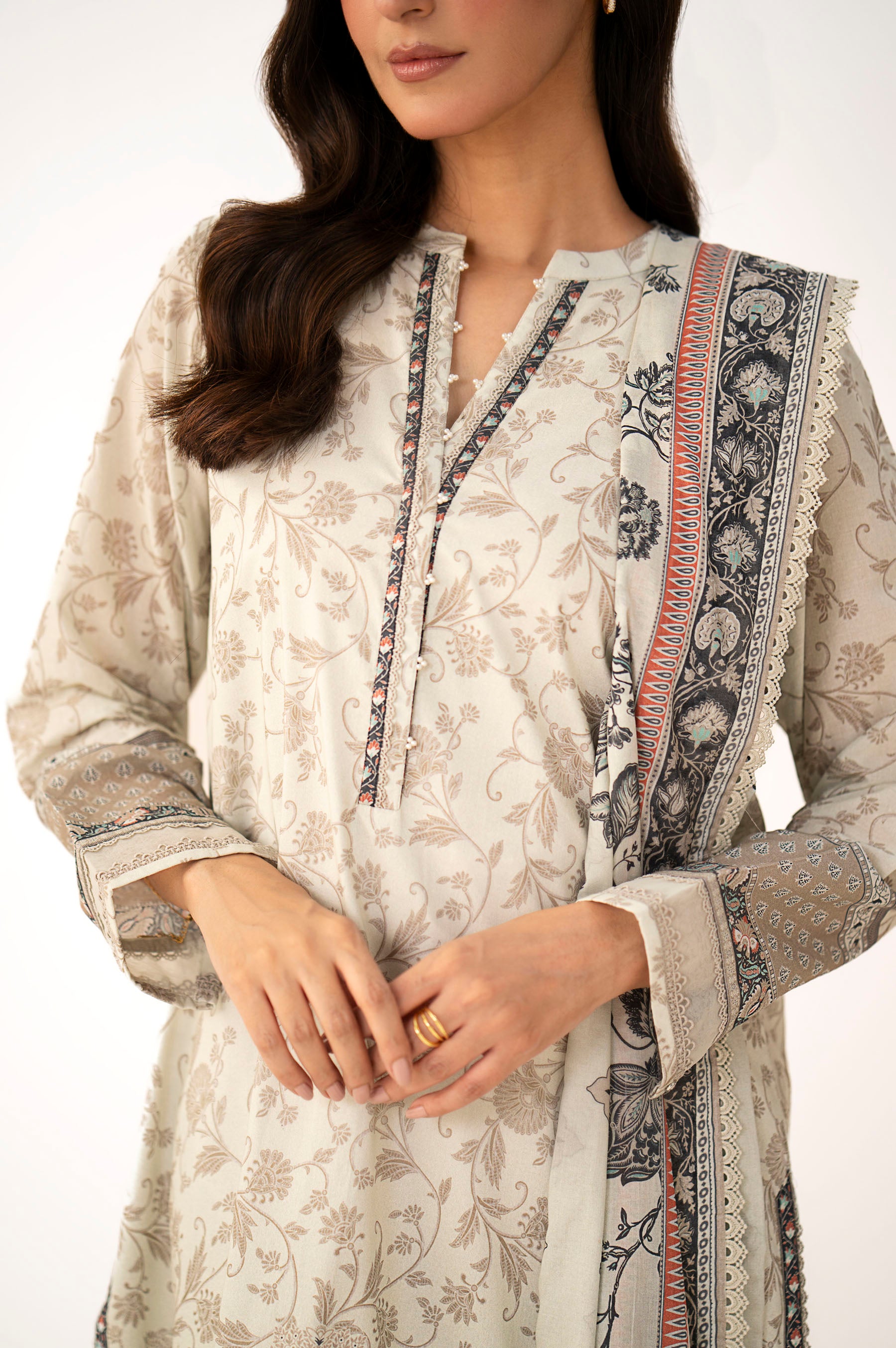 UNSTITCHED PRINTED SUIT