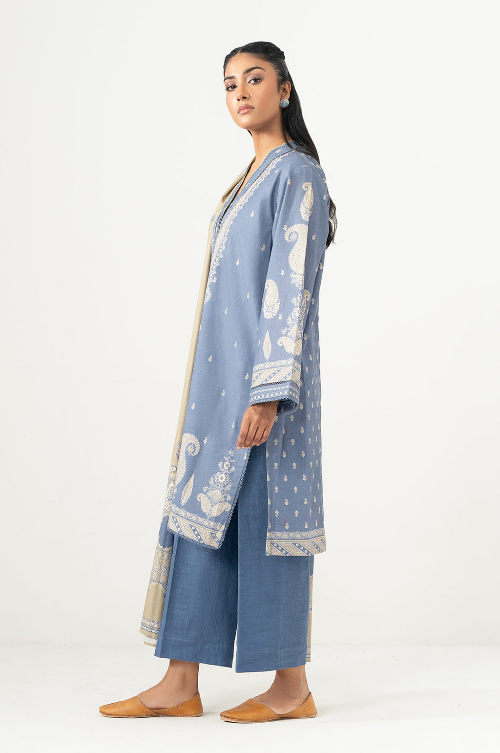 UNSTITCHED PRINTED SUIT