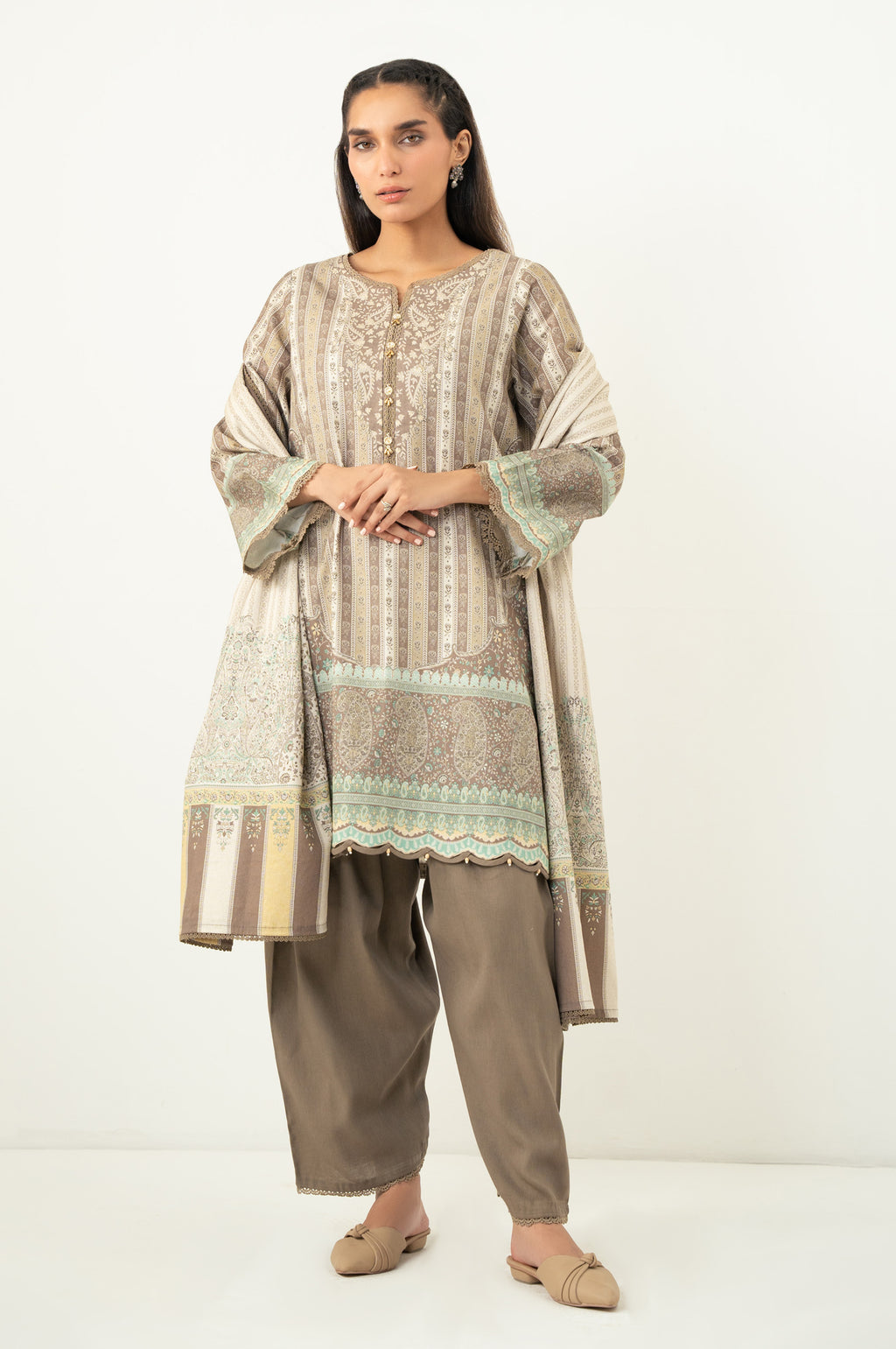 UNSTITCHED PRINTED SUIT