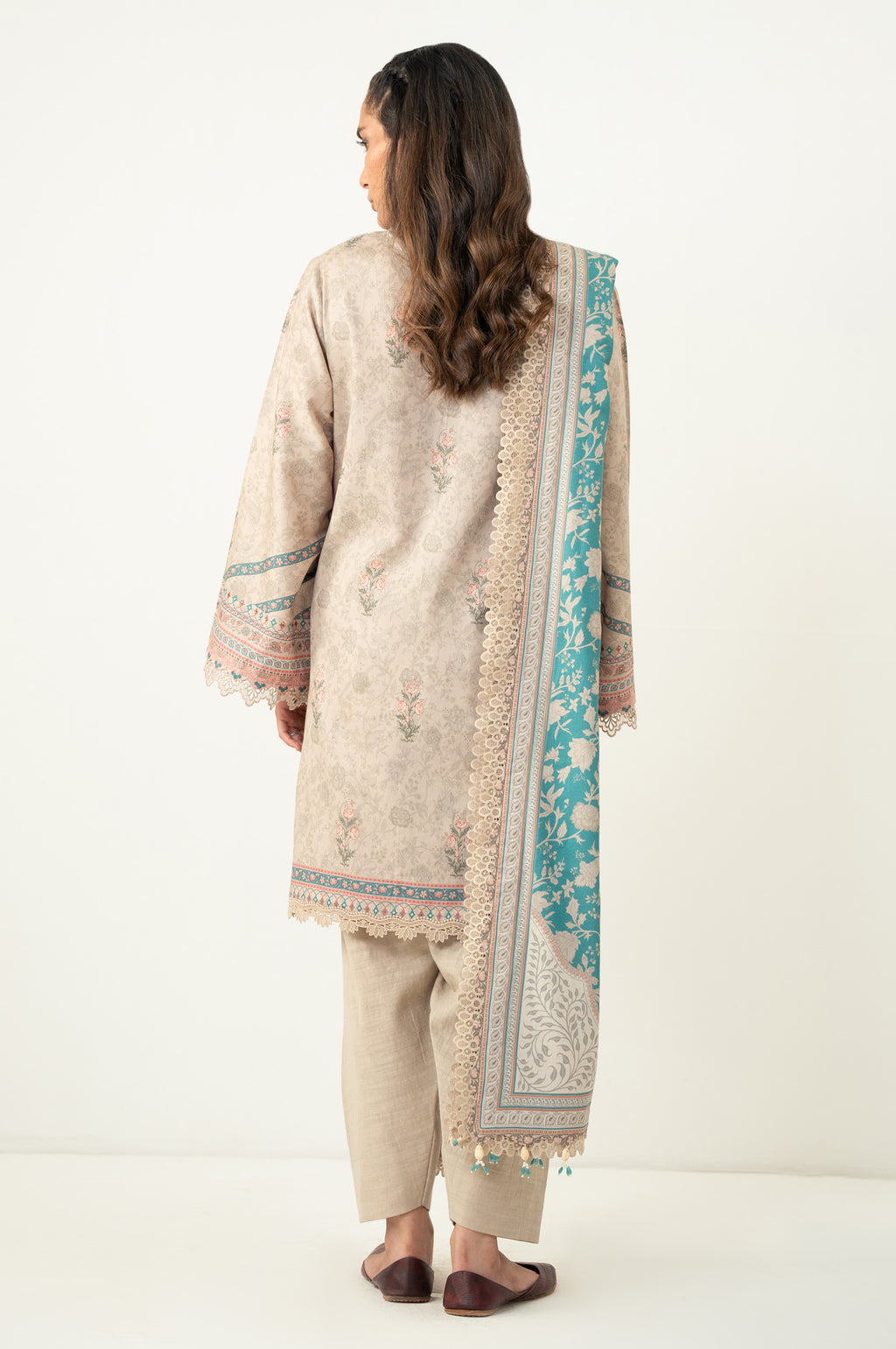 UNSTITCHED PRINTED SUIT