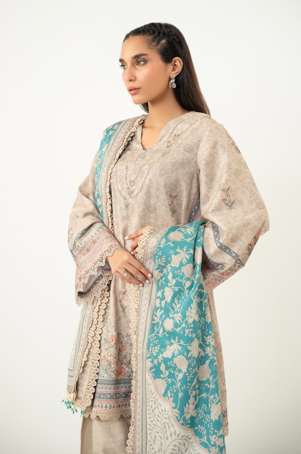 UNSTITCHED PRINTED SUIT