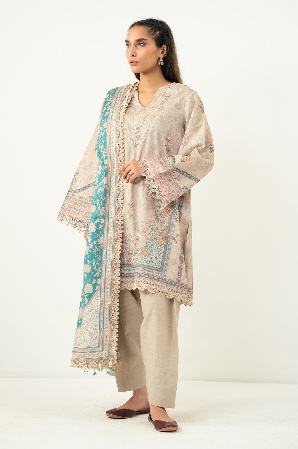 UNSTITCHED PRINTED SUIT