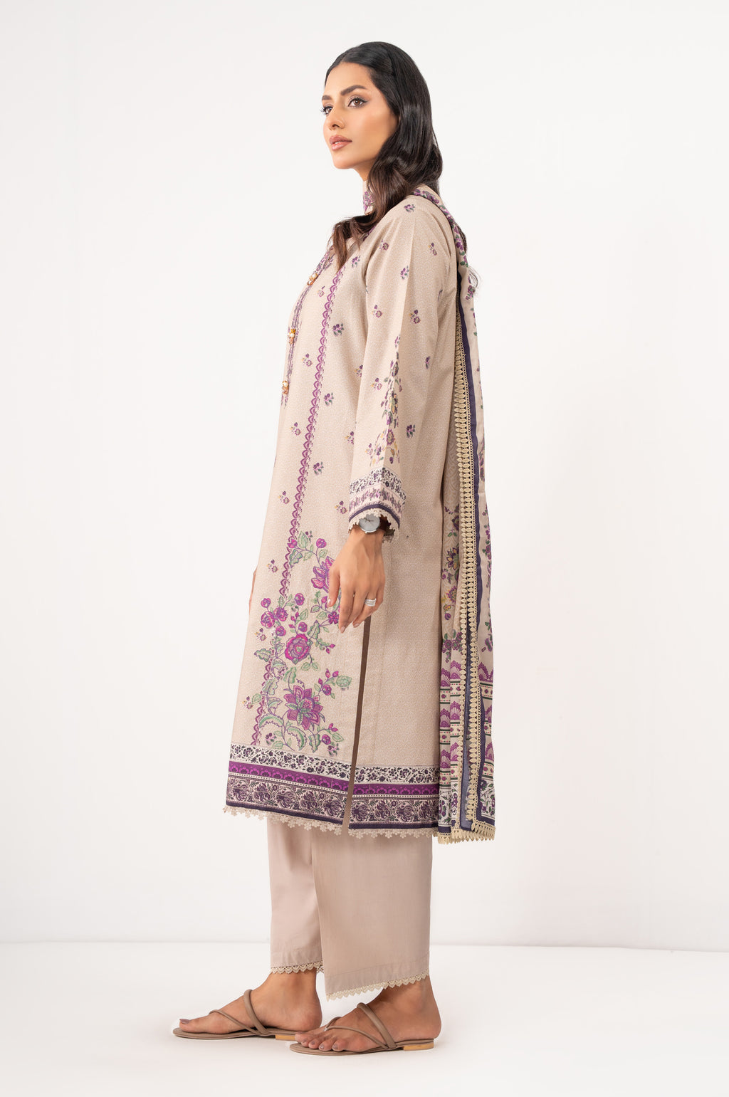 UNSTITCHED EMBROIDERED SUIT