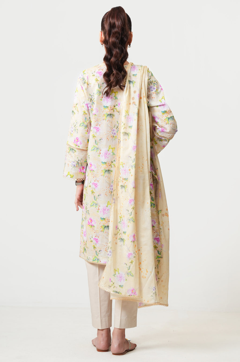 UNSTITCHED PRINTED SUIT