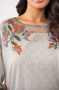UNSTITCHED EMBROIDERED SUIT