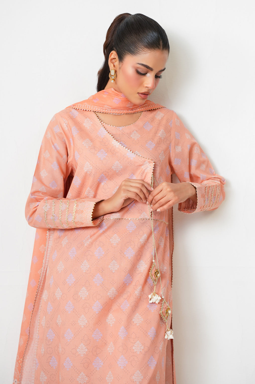 UNSTITCHED PRINTED SUIT