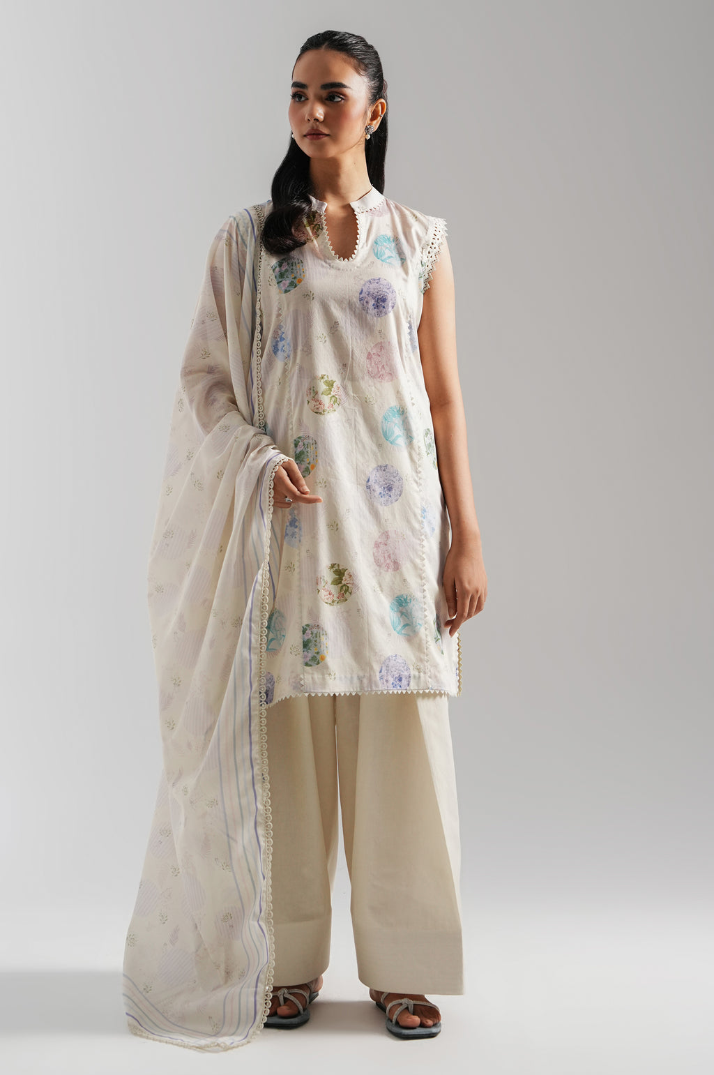 UNSTITCHED PRINTED SUIT