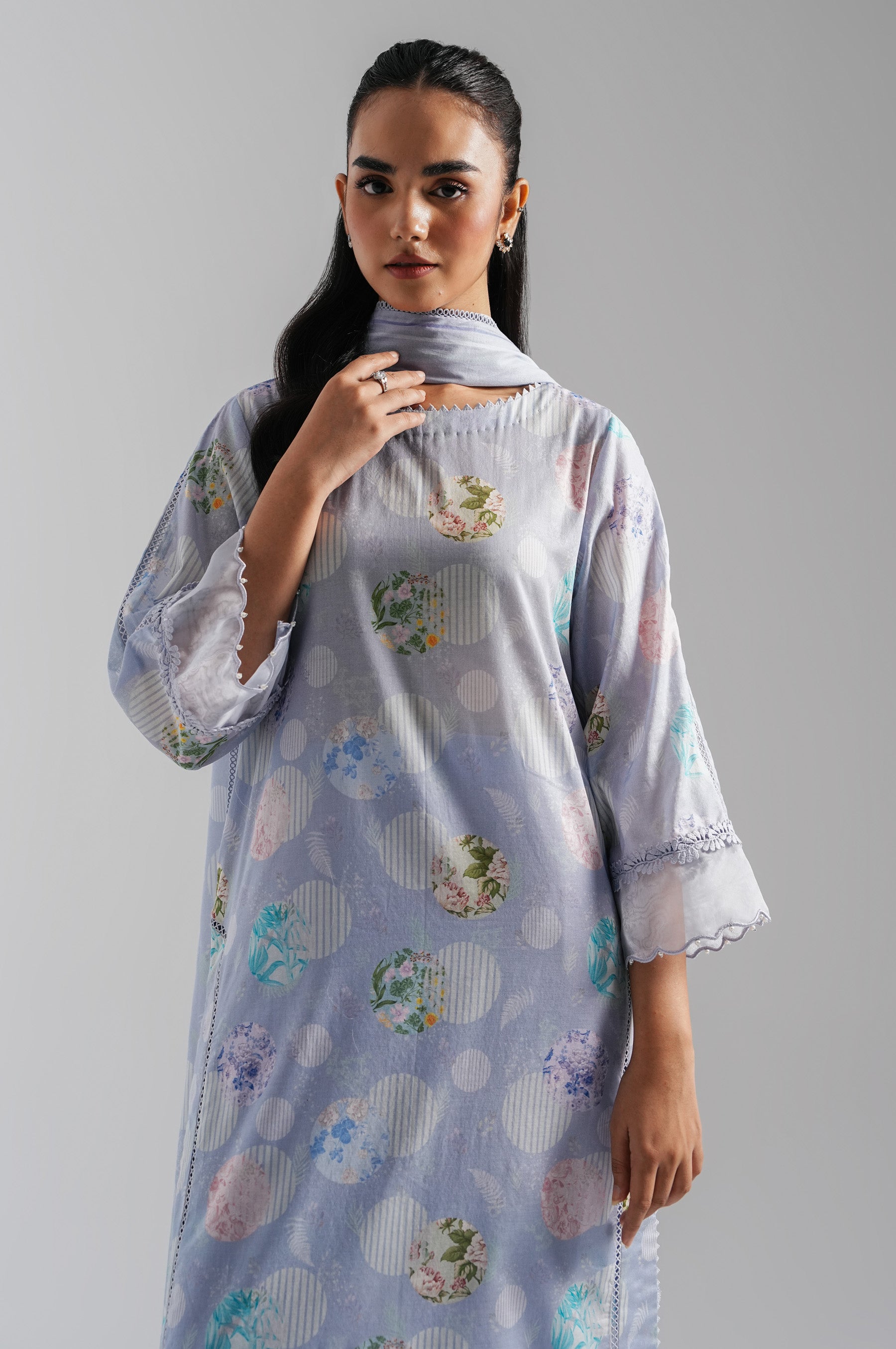 UNSTITCHED PRINTED SUIT