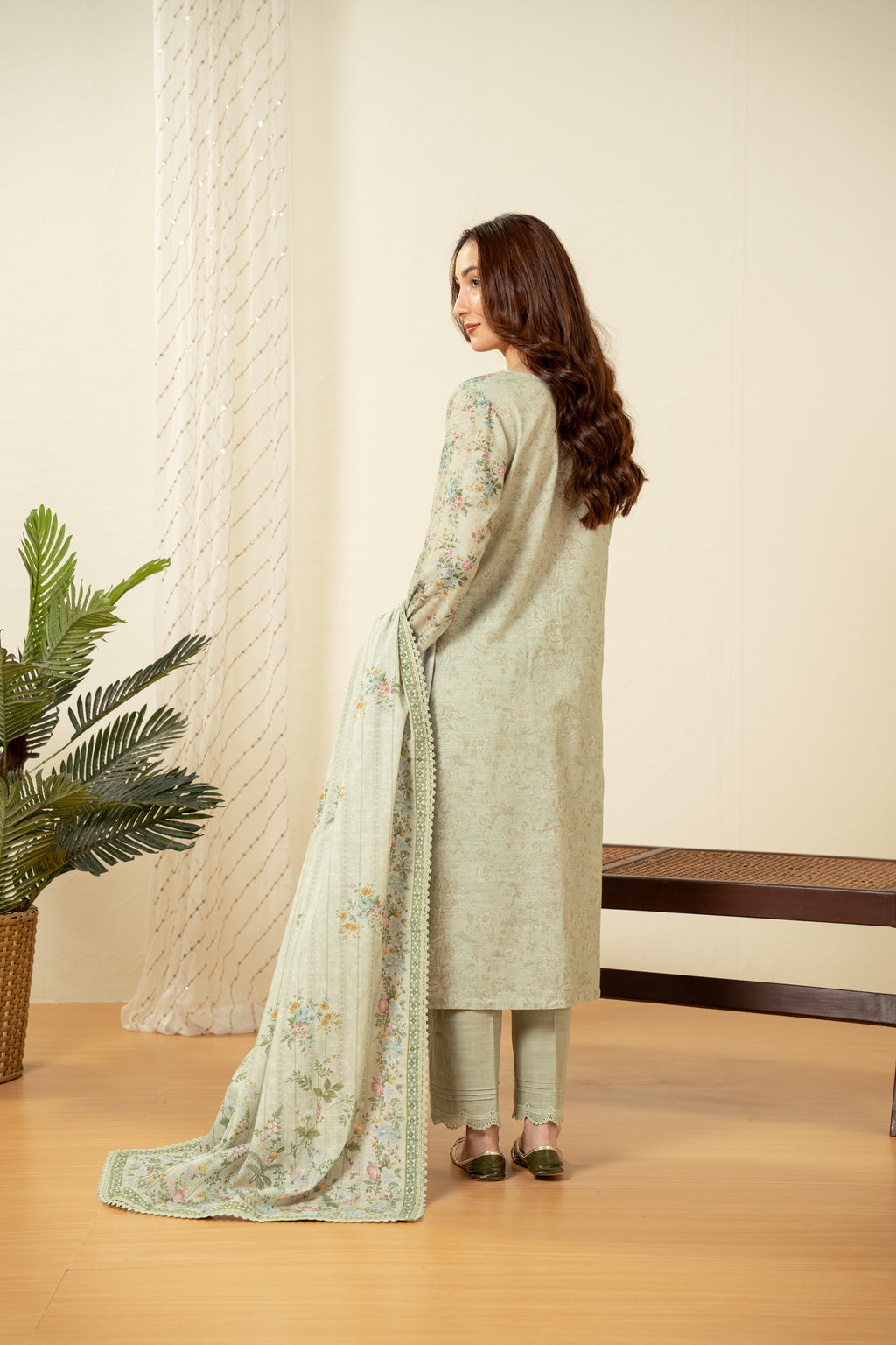 UNSTITCHED PRINTED SUIT