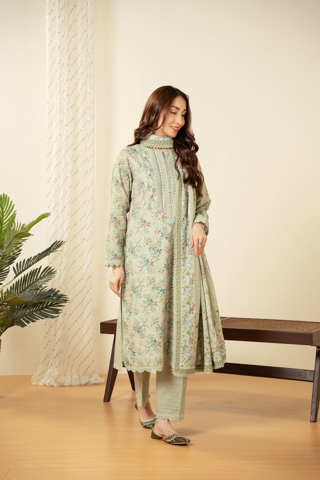 UNSTITCHED PRINTED SUIT