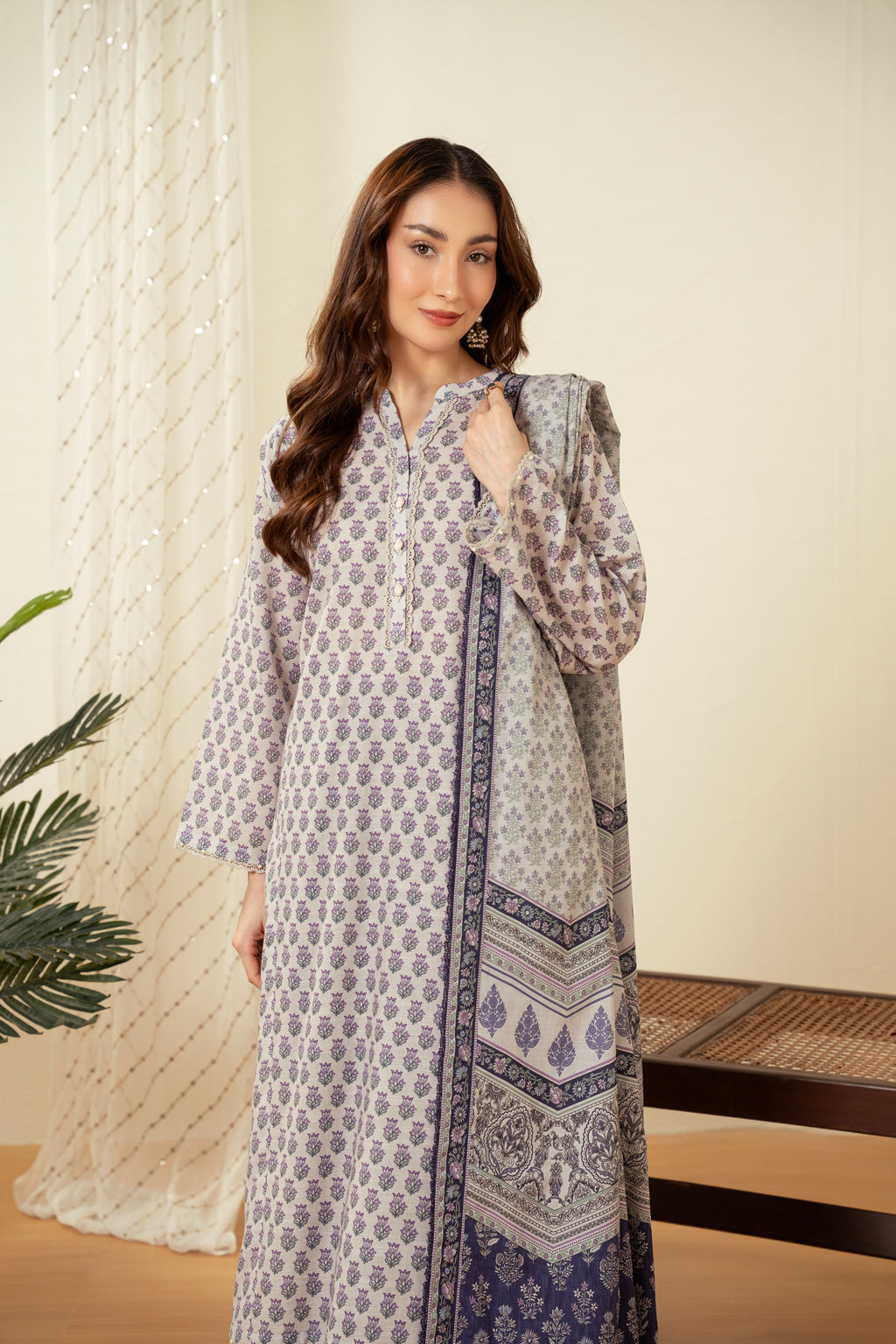 UNSTITCHED PRINTED SUIT