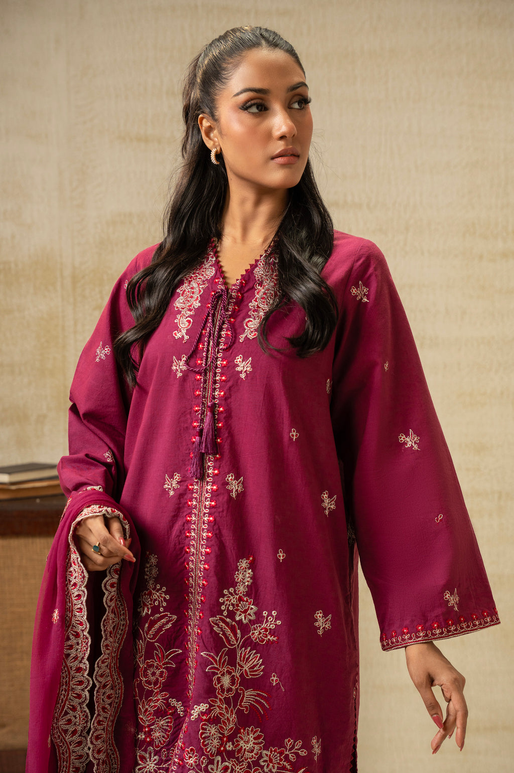 UNSTITCHED DYED EMBROIDERED SUIT