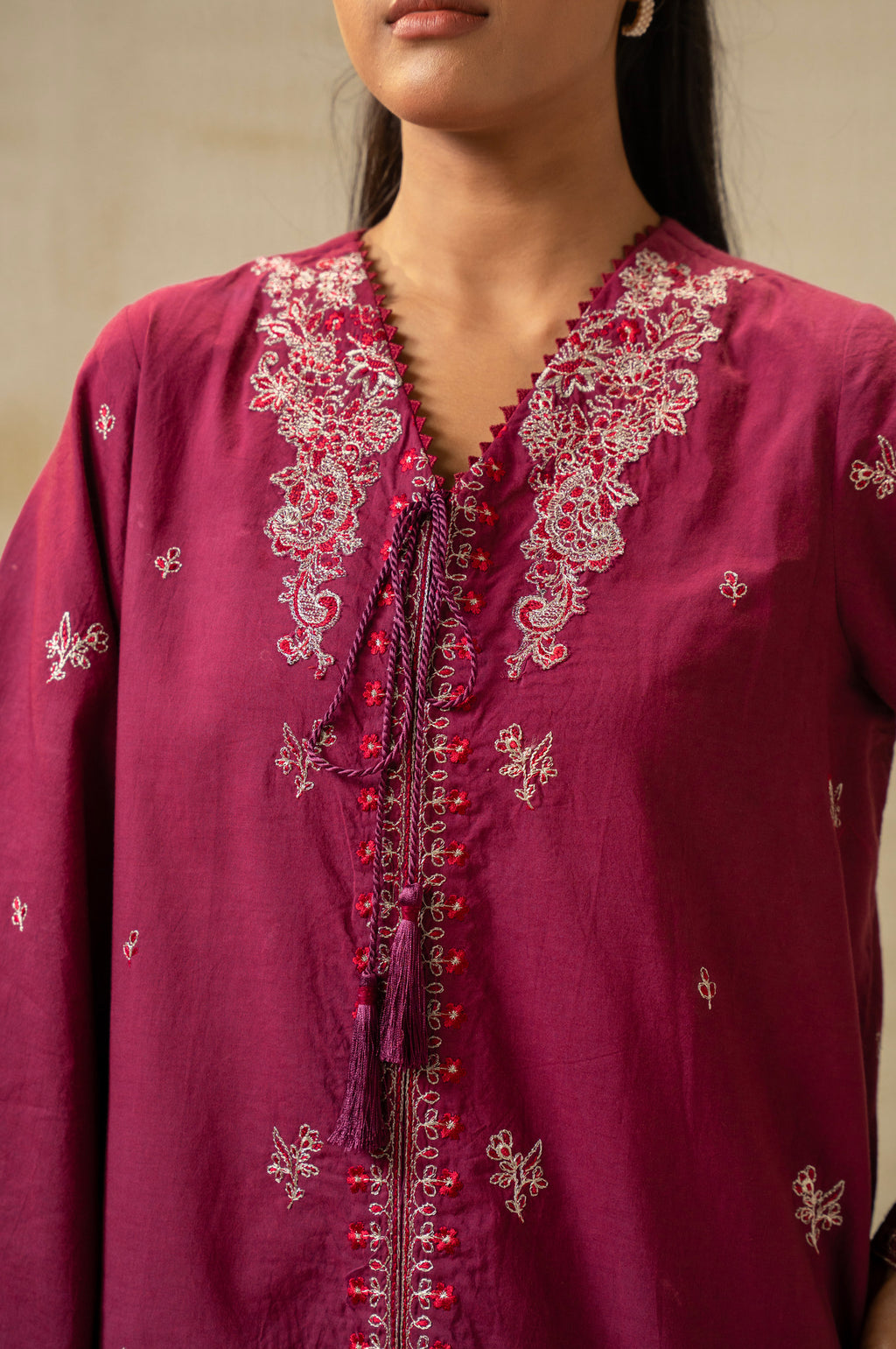 UNSTITCHED DYED EMBROIDERED SUIT