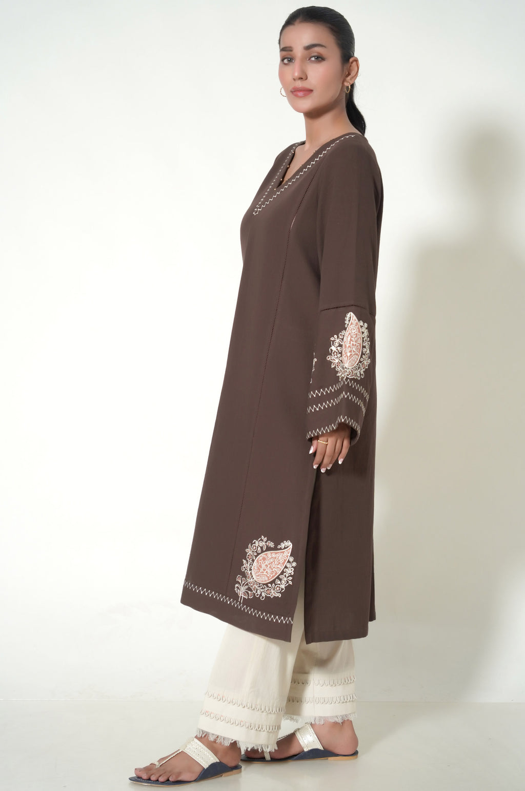 EMBROIDERED SHIRT