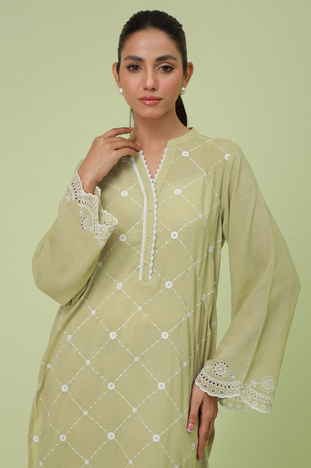 EMBROIDERED SHIRT